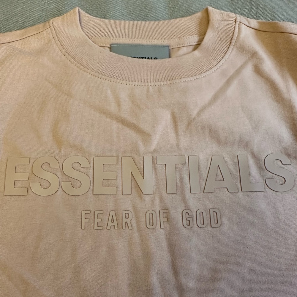 Essentials Fear of Good t-shirt, brand new with tags. Size Youth XL.